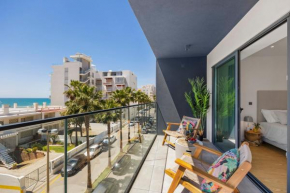 Stylish Modern Beachside Apartment with Pool & Seaview
